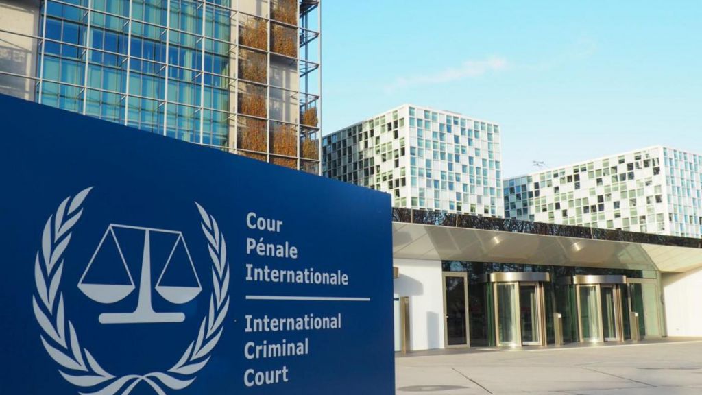 ما هي المحاكم الجنائية الدولية وأين توجد؟